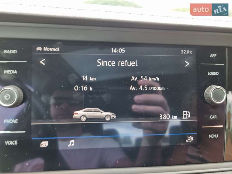 Седан Volkswagen Jetta 2019 в Києві