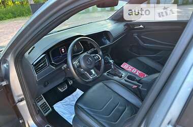 Седан Volkswagen Jetta 2019 в Жовкві