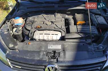Седан Volkswagen Jetta 2011 в Житомирі