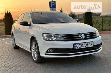 Седан Volkswagen Jetta 2014 в 
