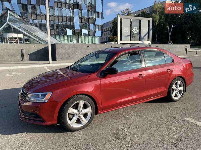 Седан Volkswagen Jetta 2016 в Харькове