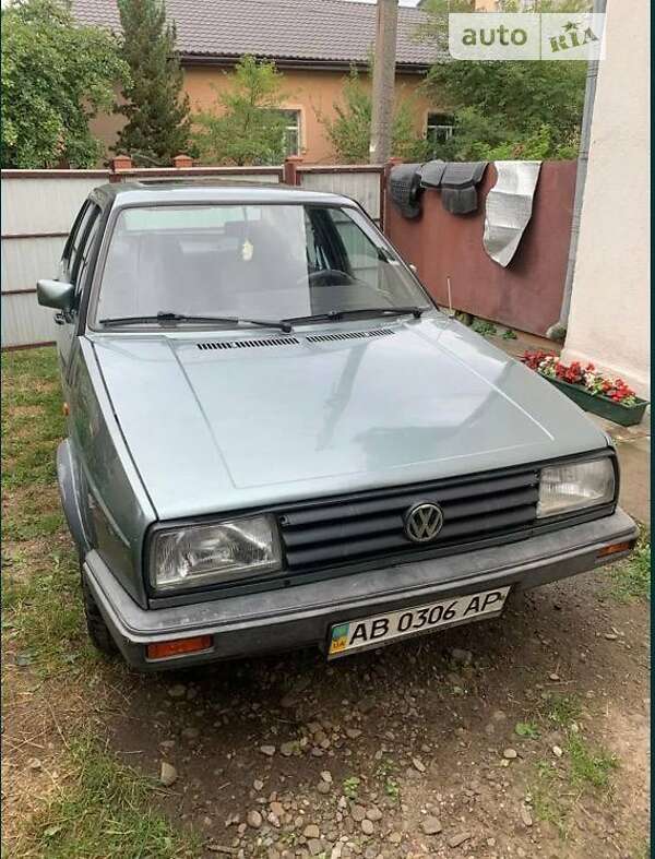 Седан Volkswagen Jetta 1987 в 