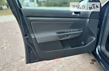 Седан Volkswagen Jetta 2006 в 