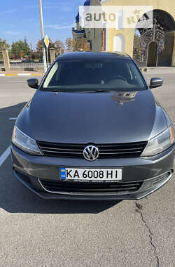 Седан Volkswagen Jetta 2013 в Миколаєві