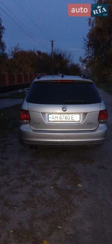 Універсал Volkswagen Jetta 2013 в Житомирі