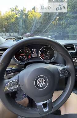 Универсал Volkswagen Jetta 2011 в Полтаве