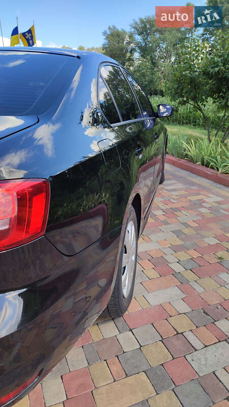 Седан Volkswagen Jetta 2014 в Миргороді