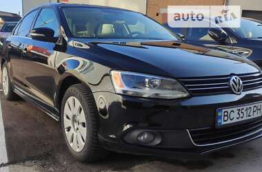 Седан Volkswagen Jetta 2014 в Киеве