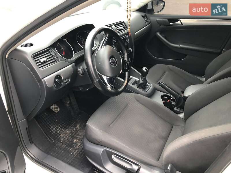 Седан Volkswagen Jetta 2016 в Жмеринке фото 7 Седан Volkswagen Jetta 2016 в Жмеринке
