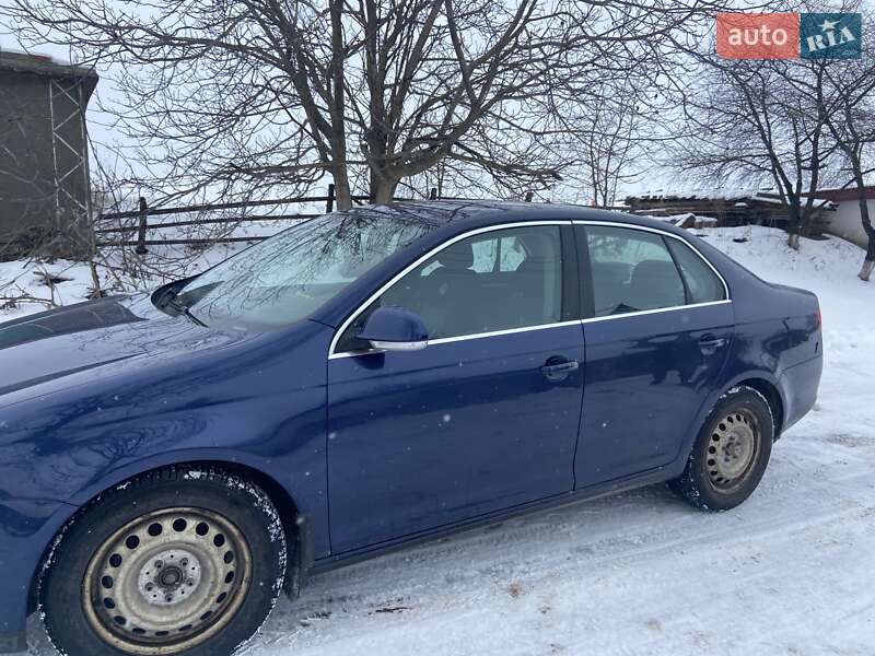 Седан Volkswagen Jetta 2006 в Старокостянтинові