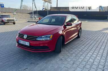 Седан Volkswagen Jetta 2015 в 