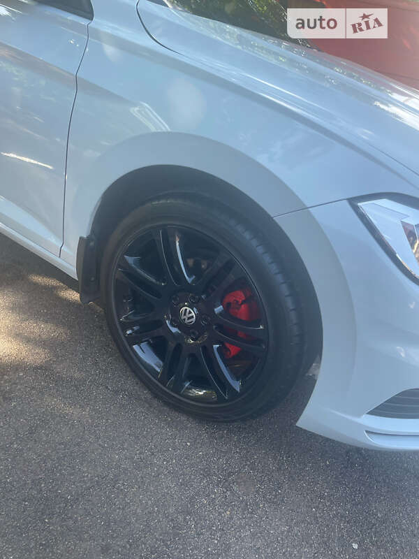 Седан Volkswagen Jetta 2018 в Кривому Розі