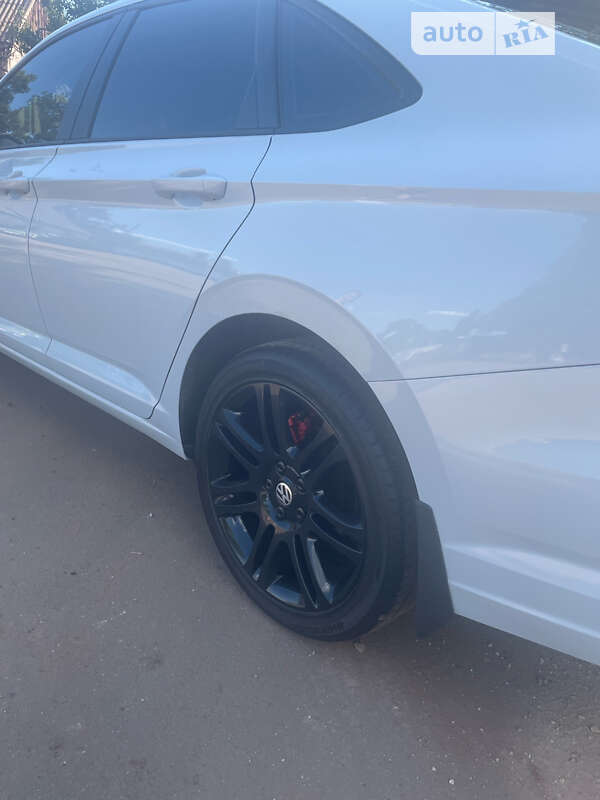 Седан Volkswagen Jetta 2018 в Кривому Розі