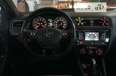 Седан Volkswagen Jetta 2014 в Хусте