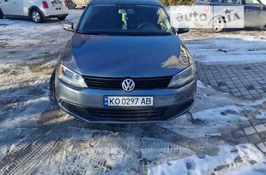 Седан Volkswagen Jetta 2012 в Одесі