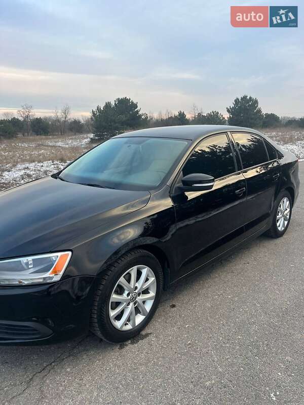 Седан Volkswagen Jetta 2011 в Дніпрі