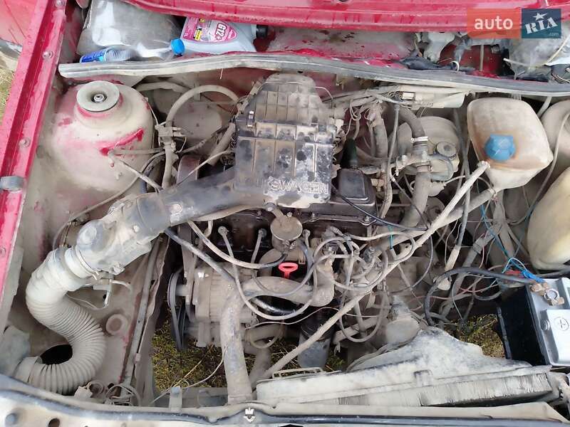 Седан Volkswagen Jetta 1989 в Вижниці