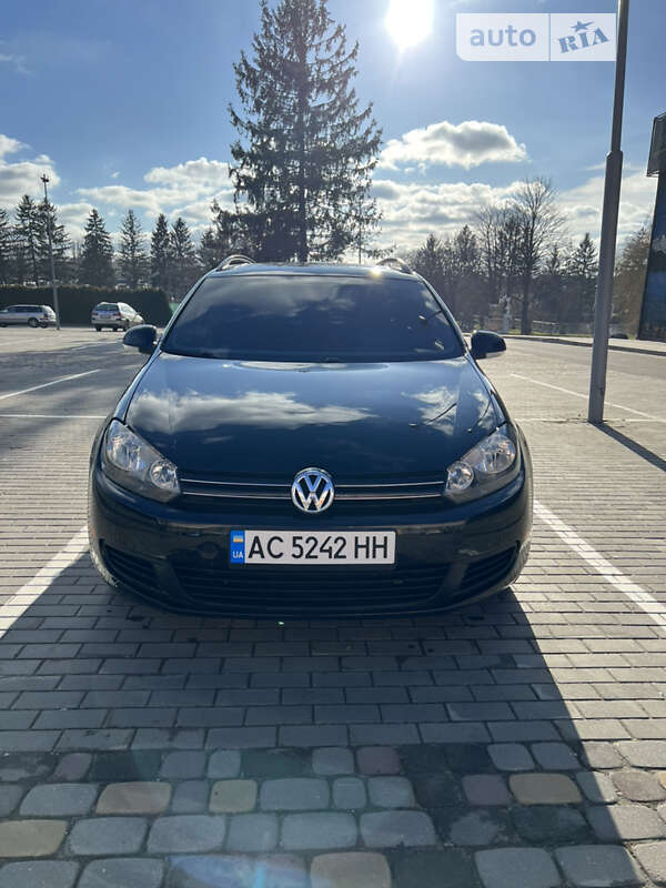 Универсал Volkswagen Jetta 2013 в Луцке