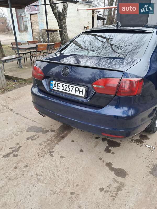 Седан Volkswagen Jetta 2012 в Покрове