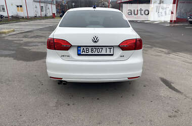 Седан Volkswagen Jetta 2012 в Виннице