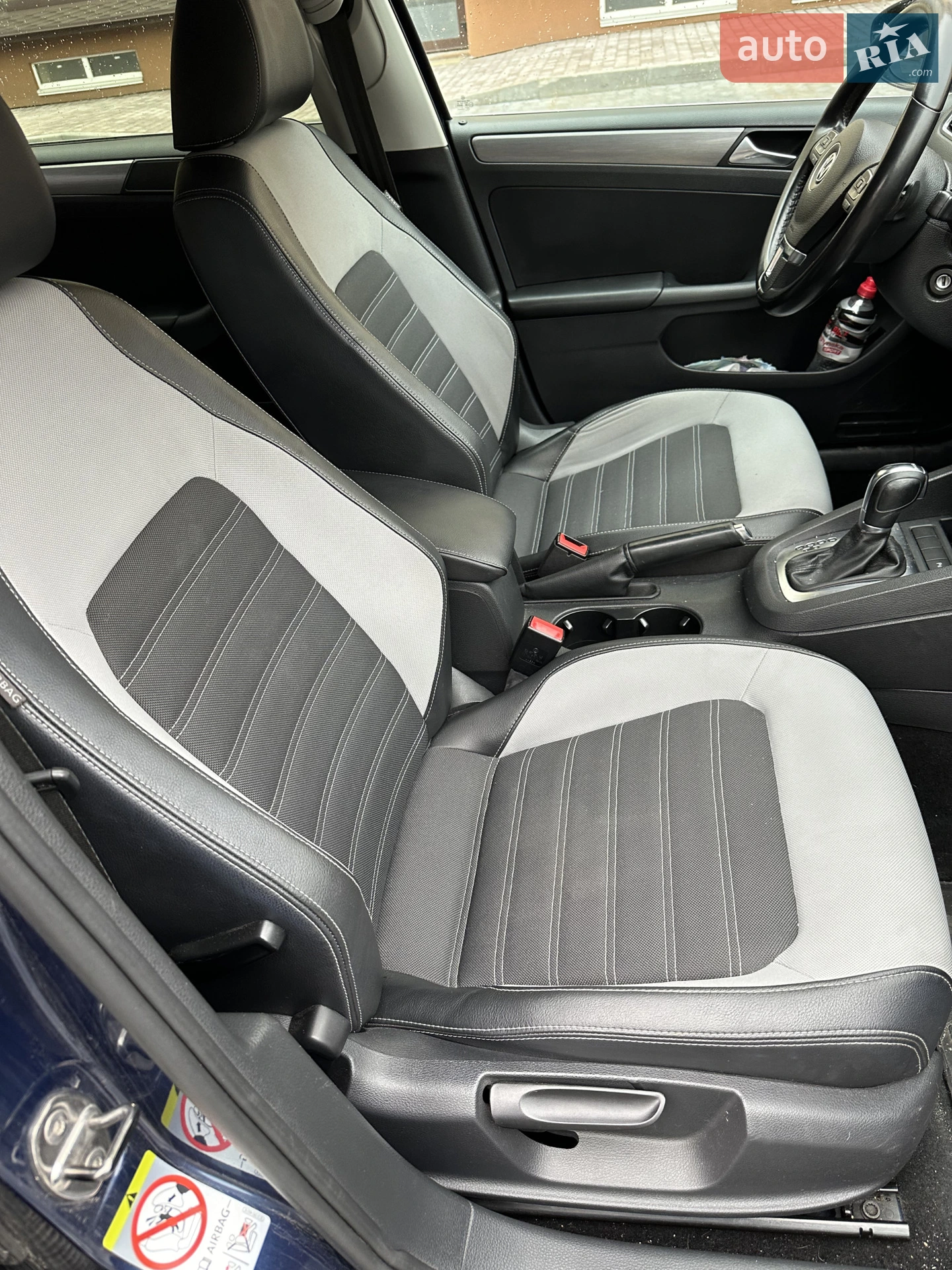 2012 Volkswagen Jetta - мініатюра 11