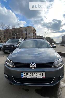 Седан Volkswagen Jetta 2011 в Виннице