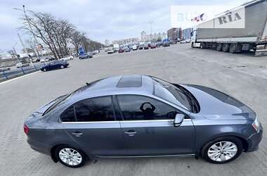 Седан Volkswagen Jetta 2015 в Одессе