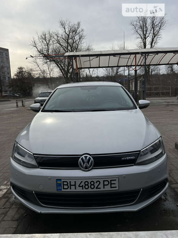 Седан Volkswagen Jetta 2013 в Покровске