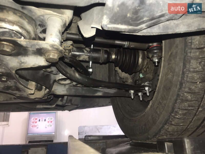 Седан Volkswagen Jetta 2011 в Днепре