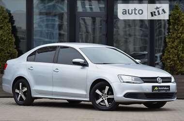 Седан Volkswagen Jetta 2013 в Києві