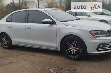 Седан Volkswagen Jetta 2017 в Івано-Франківську