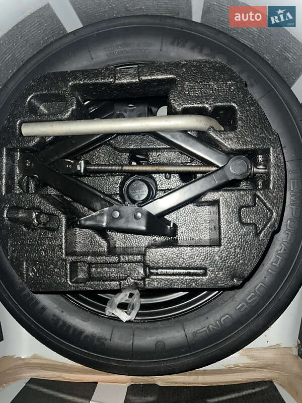 Седан Volkswagen Jetta 2014 в Пустомытах