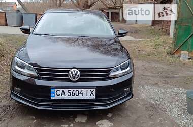 Седан Volkswagen Jetta 2016 в Шполі
