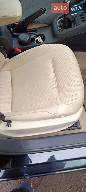 Седан Volkswagen Jetta 2016 в Шполе