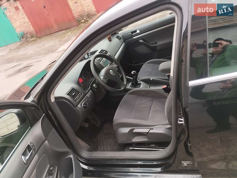 Седан Volkswagen Jetta 2006 в Броварах