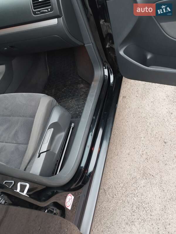 Седан Volkswagen Jetta 2006 в Броварах