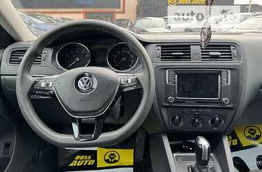 Седан Volkswagen Jetta 2015 в Коломые