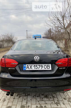 Седан Volkswagen Jetta 2011 в Харкові