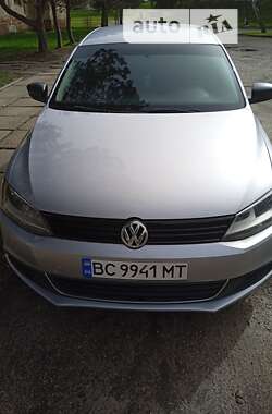 Седан Volkswagen Jetta 2014 в Львові