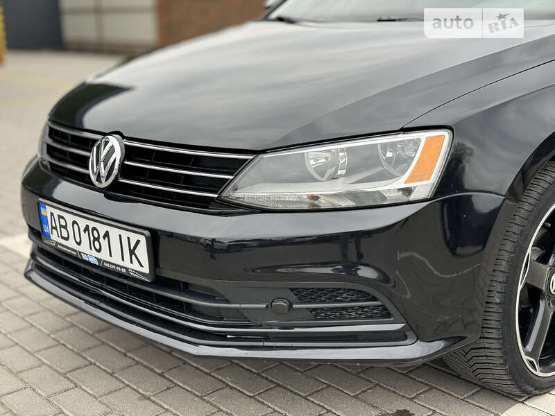 Седан Volkswagen Jetta 2015 в Виннице