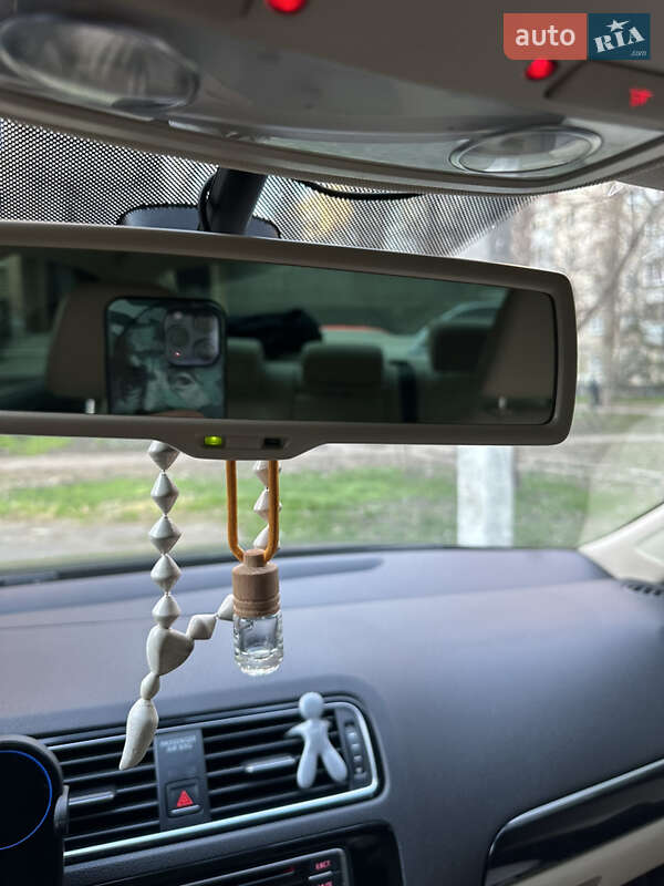 Седан Volkswagen Jetta 2016 в Одесі