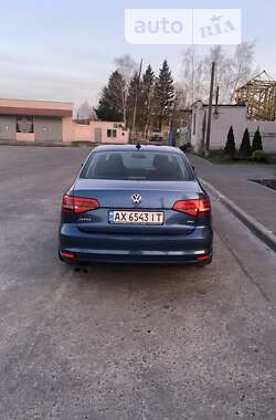 Седан Volkswagen Jetta 2014 в Харькове