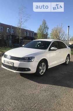 Седан Volkswagen Jetta 2013 в Макарові