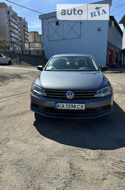 Седан Volkswagen Jetta 2016 в Ровно