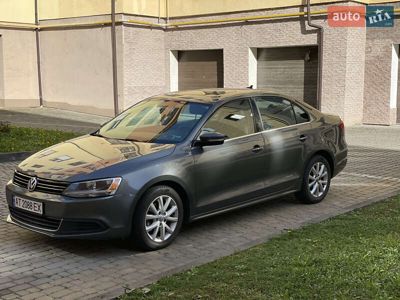 Седан Volkswagen Jetta 2012 в Ивано-Франковске