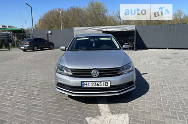 Седан Volkswagen Jetta 2015 в Полтаві