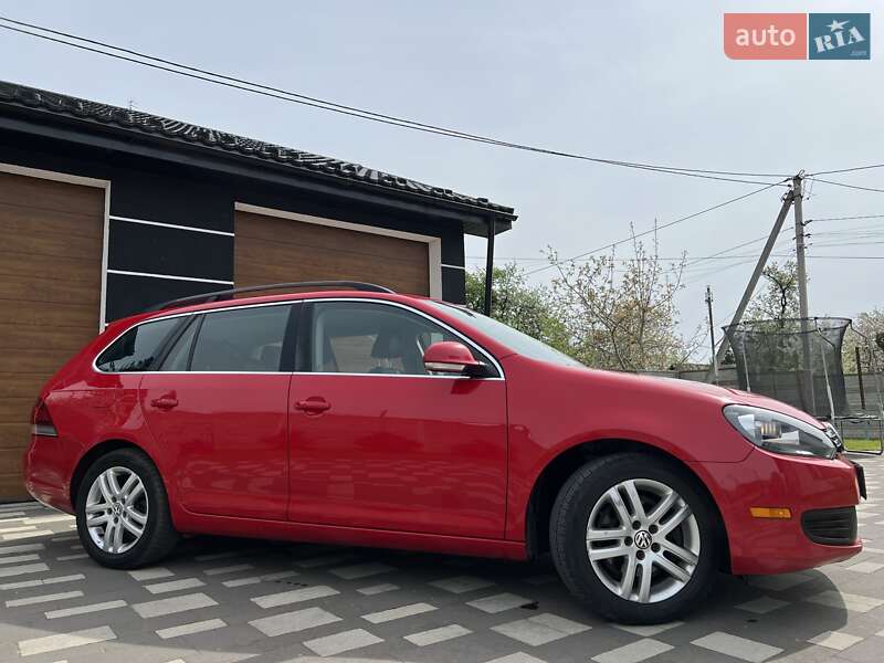 Универсал Volkswagen Jetta 2014 в Сокале