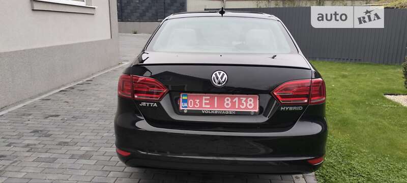 Седан Volkswagen Jetta 2013 в Дубно