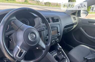 Седан Volkswagen Jetta 2013 в Мукачево