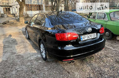 Седан Volkswagen Jetta 2012 в Запоріжжі